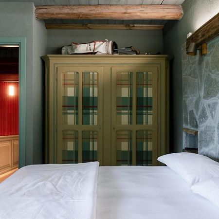 Segnavento -Rooms And Suites- Manta Kültér fotó
