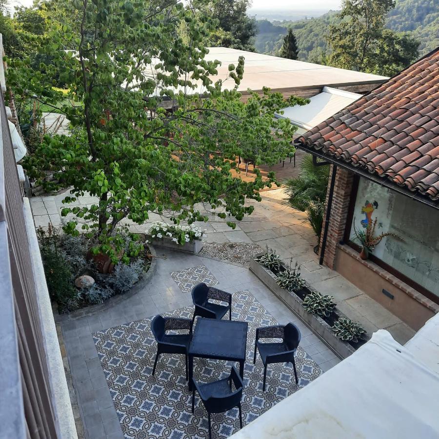 Segnavento -Rooms And Suites- Manta Kültér fotó