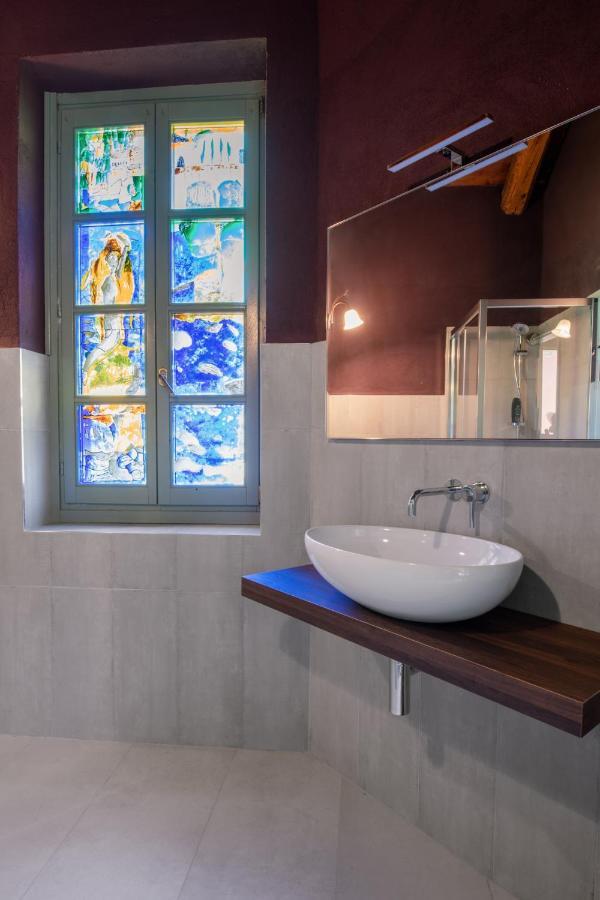 Segnavento -Rooms And Suites- Manta Kültér fotó