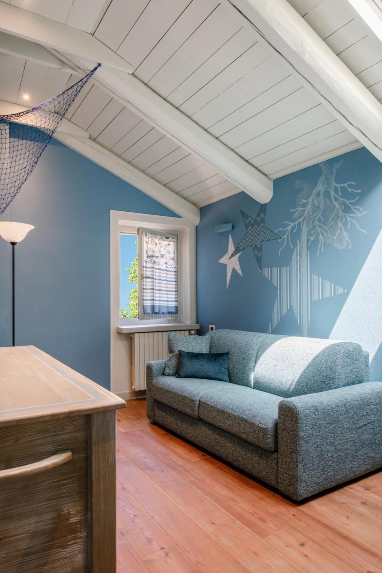 Segnavento -Rooms And Suites- Manta Kültér fotó